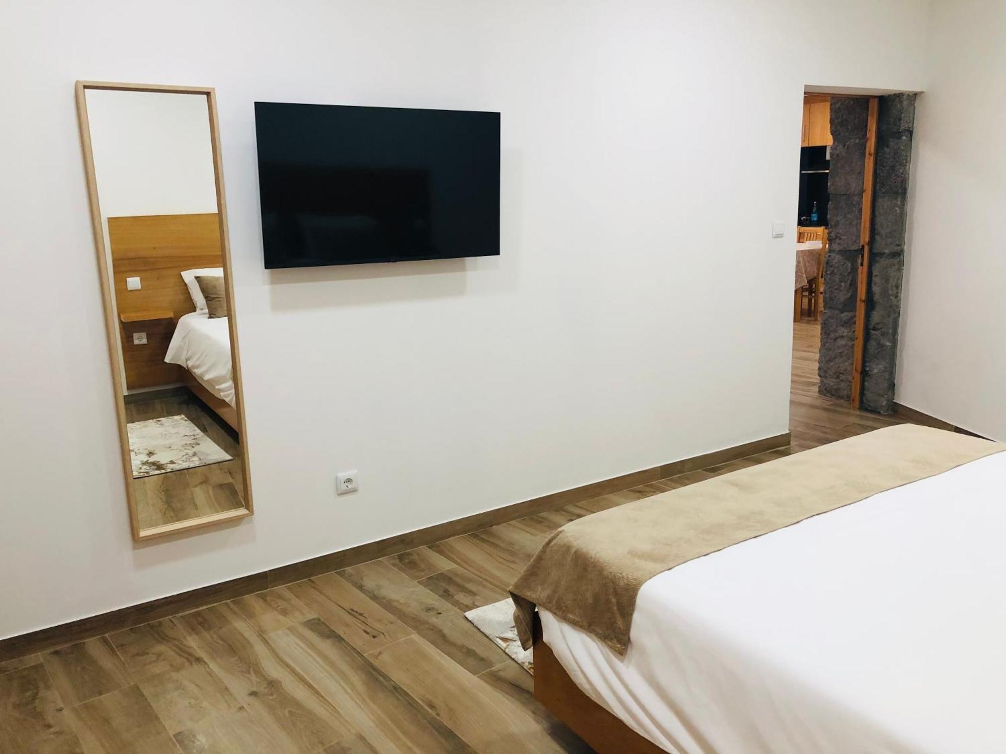 Amu- Apartamentos Misterios Da Urzelina Extérieur photo