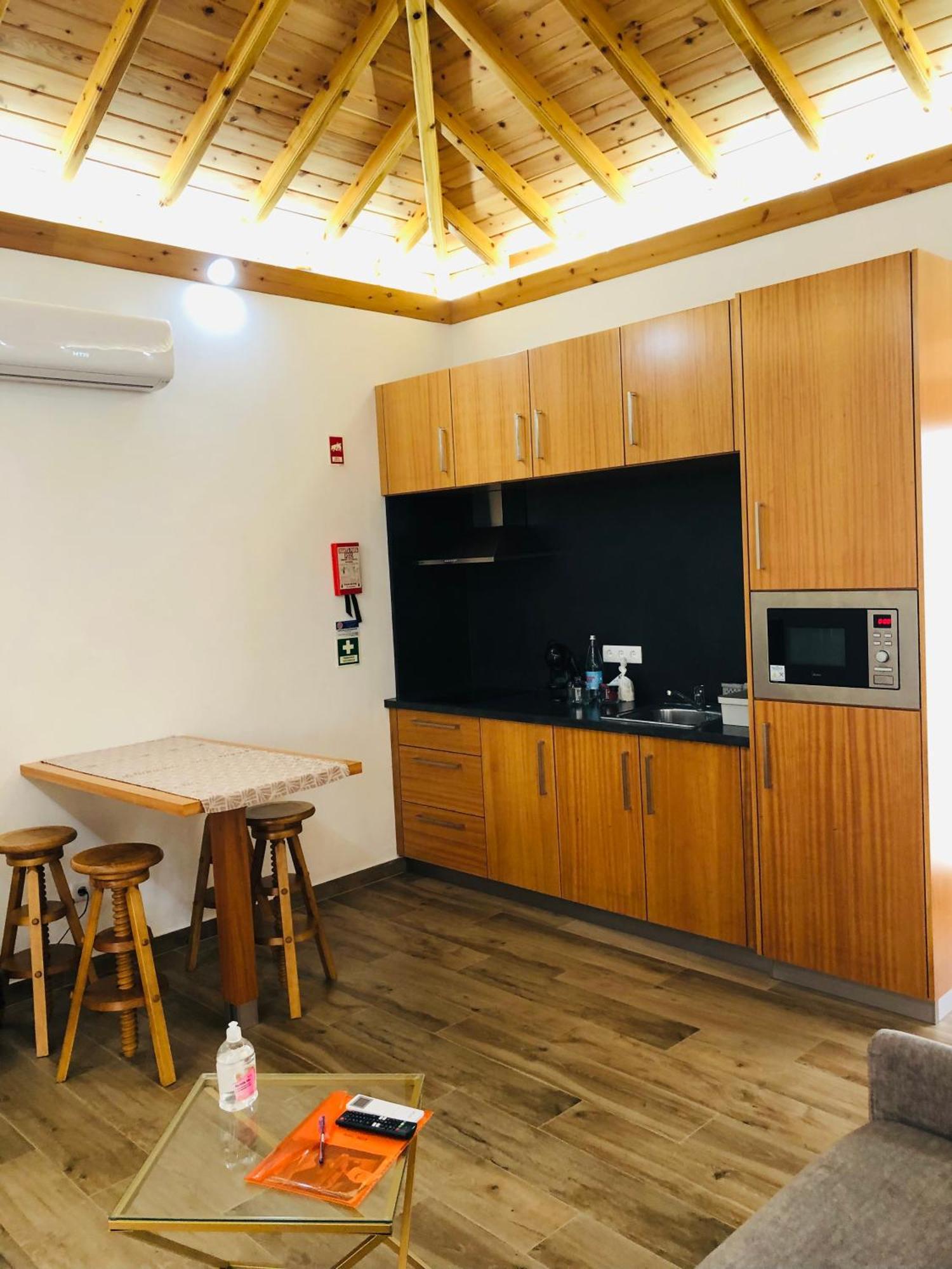 Amu- Apartamentos Misterios Da Urzelina Extérieur photo