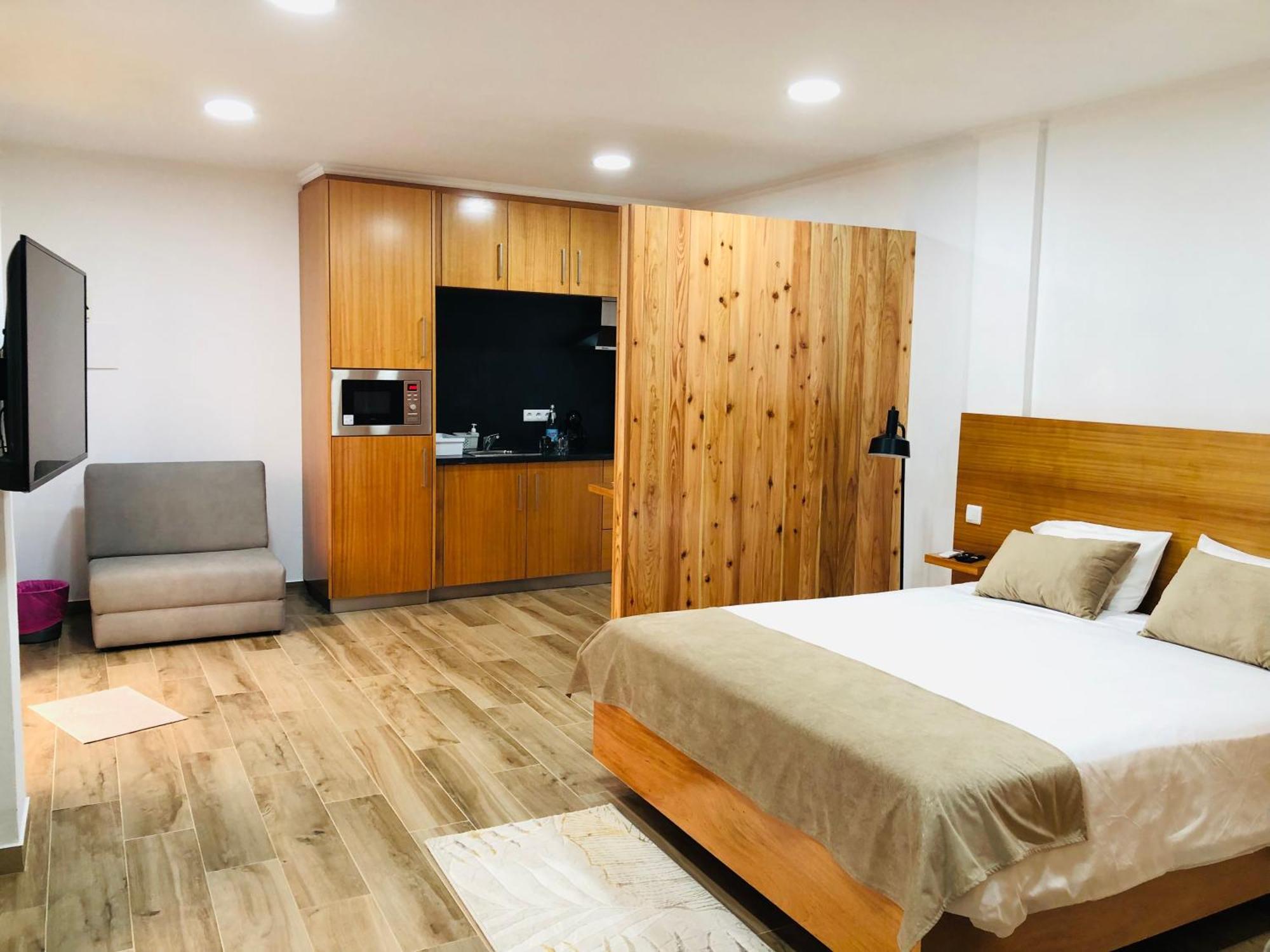 Amu- Apartamentos Misterios Da Urzelina Extérieur photo